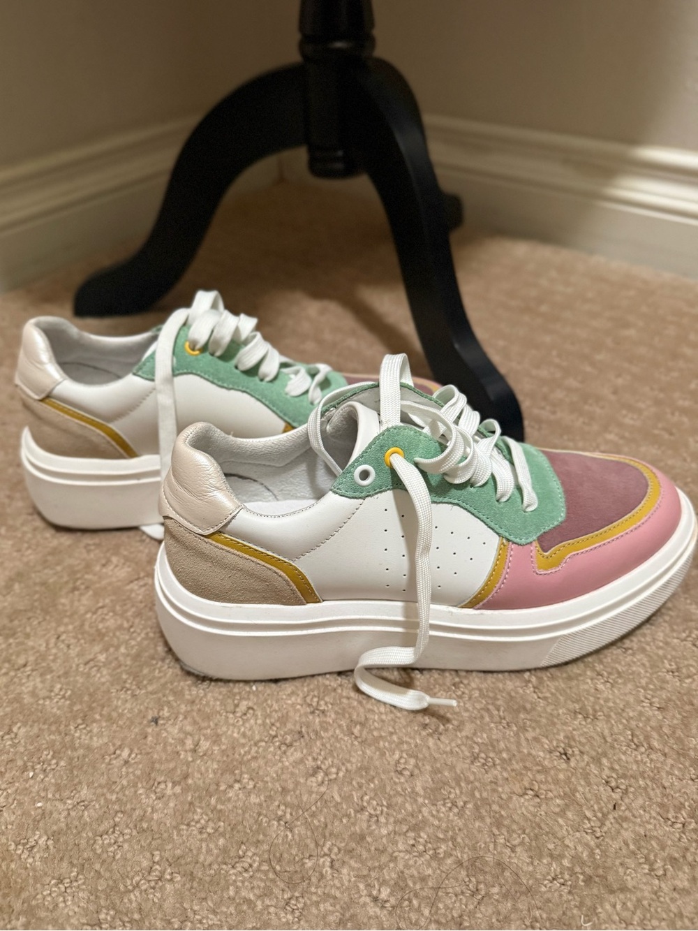 Like New Bos & Co Leather/Suede Platform Sneaker in Pink Mint White S 37